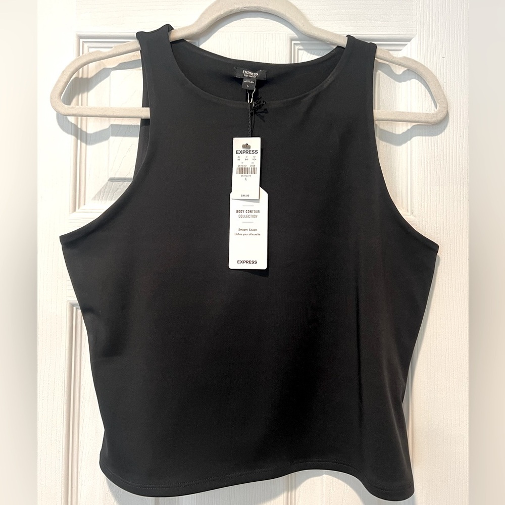 Express Body Contour crop top